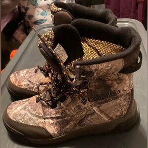 Columbia Men’s Camo Boots